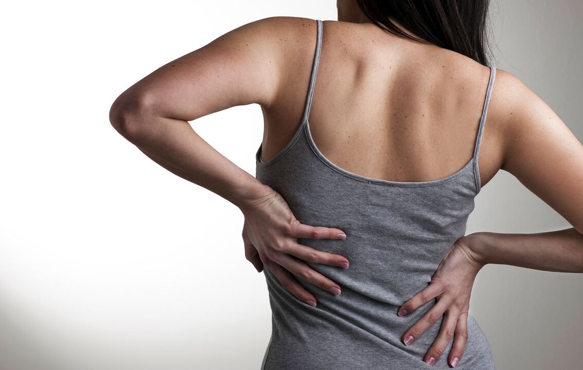 Fotos de dolor de espalda en la osteocondrosis torácica 1